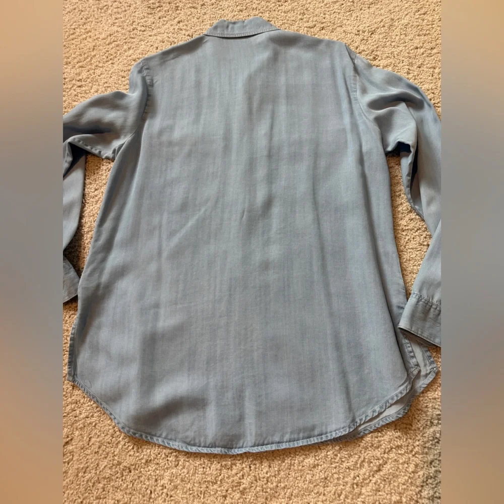 Sanctuary Small denim button down blouse blue - Picture 2 of 9